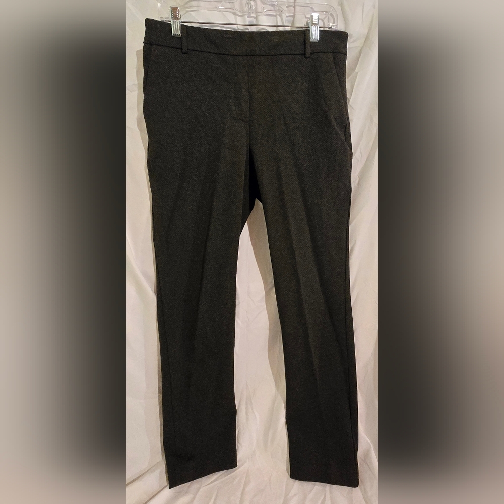 Dalia Chic Gray Black Textured Tapered And Pants